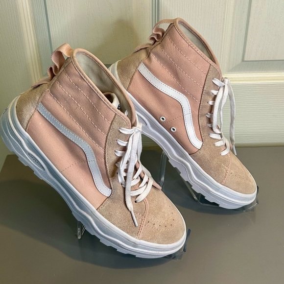 💗”Vans” Dusty Rose High Tops w/ Platform Sole Size 11.5 Women’s 10 Men’s - Picture 4 of 13